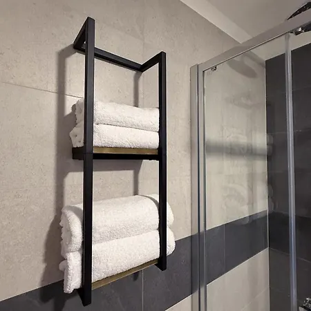 Apt Quido 2 Rooms Free Parking Smart Lock Apartment